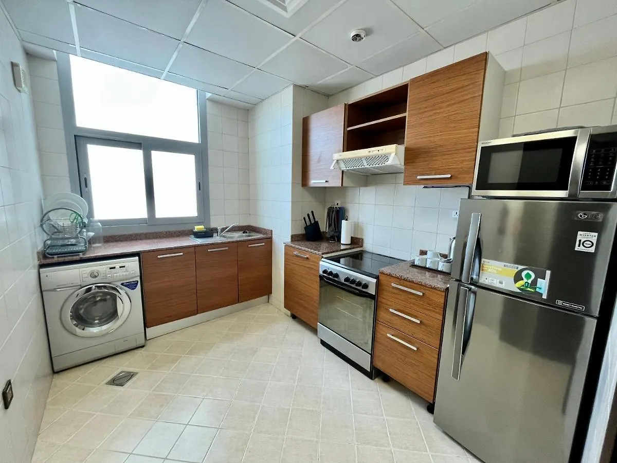 Dubai Marina Seaview Apartment