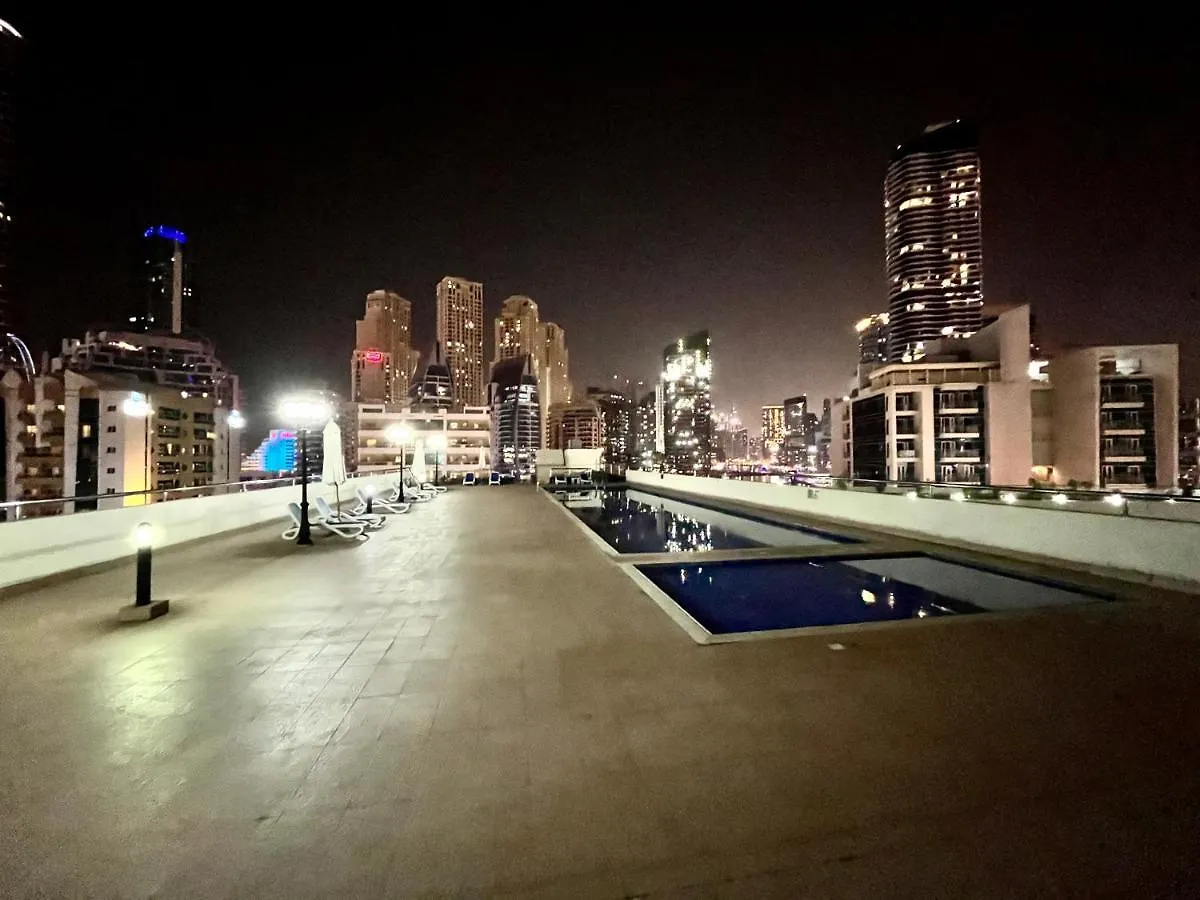 Dubai Marina Seaview Apartment